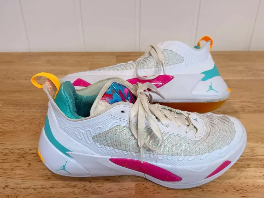 Jordan Luka 1 Imaginarium Basketball Shoes White/Fire Pink-Turquoise